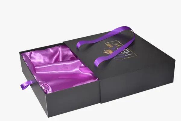 Custom hair extension boxes with logo